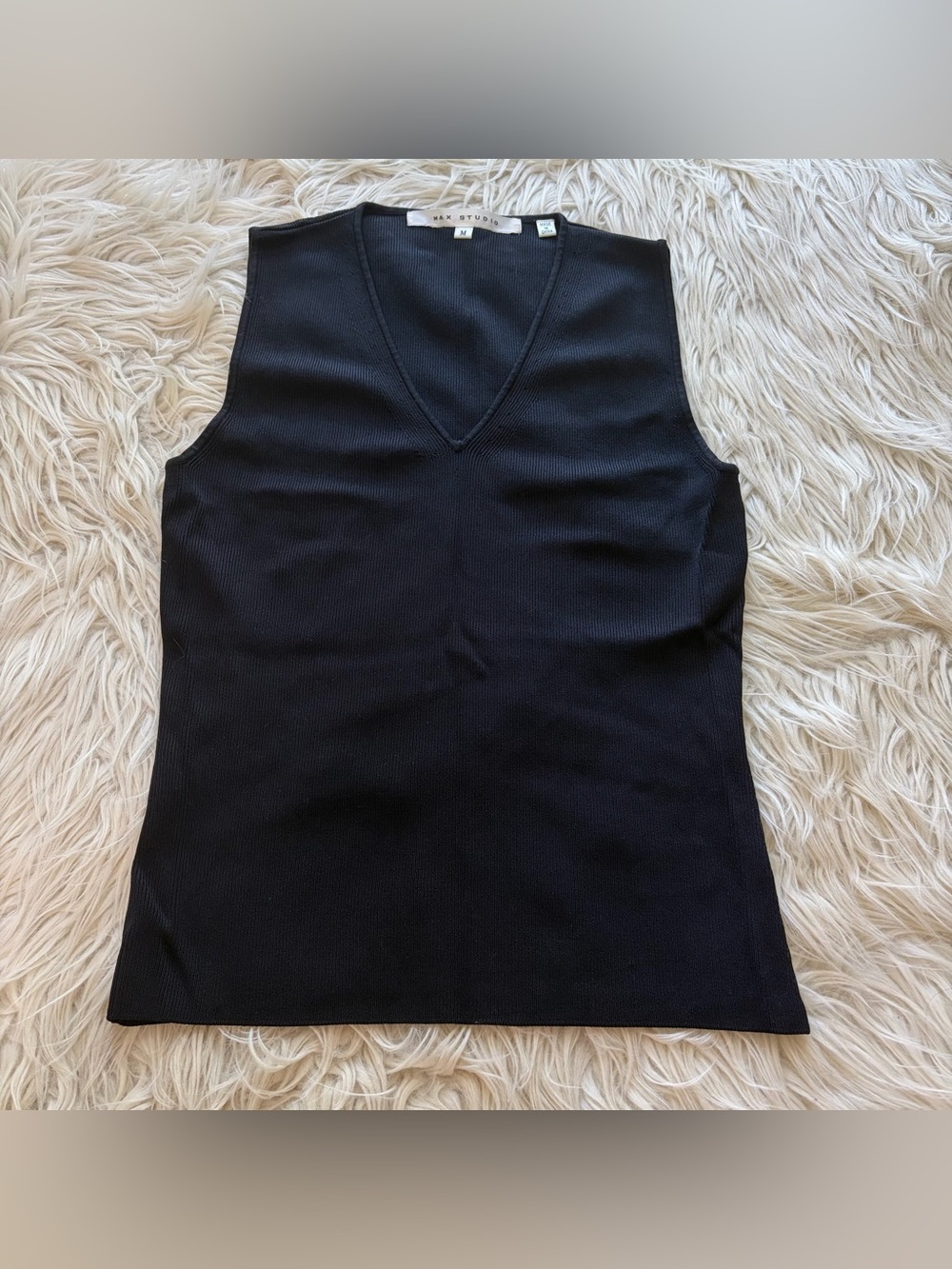 Vintage Y2K Max Studio Black Ribbed Knit V-Neck Sleeveless Sweater Tank Top Sz M